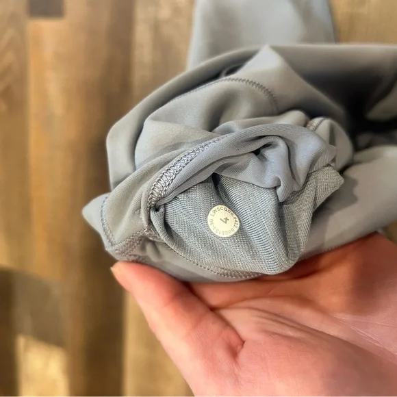 Lululemon Wunder Train High-Rise Tight 28" - Washed Denim - Picture 8 of 10